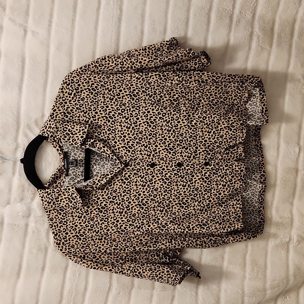 Cropped Leopard Print button down shirt